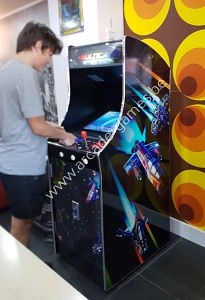 A-G 20.5 LCD arcade met 3500 GAMES 'MULTI ARCADE' 9