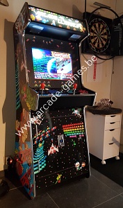 A-G 22 LCD arcade met 4500 GAMES 'ARCADE CLASSIC' 24