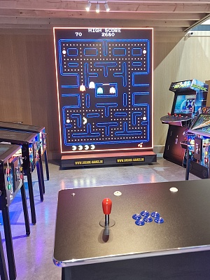 XXL LED WALL b2.00M x h2.50M, b4.00m x h2.50m, b6.00m x h2.50m.